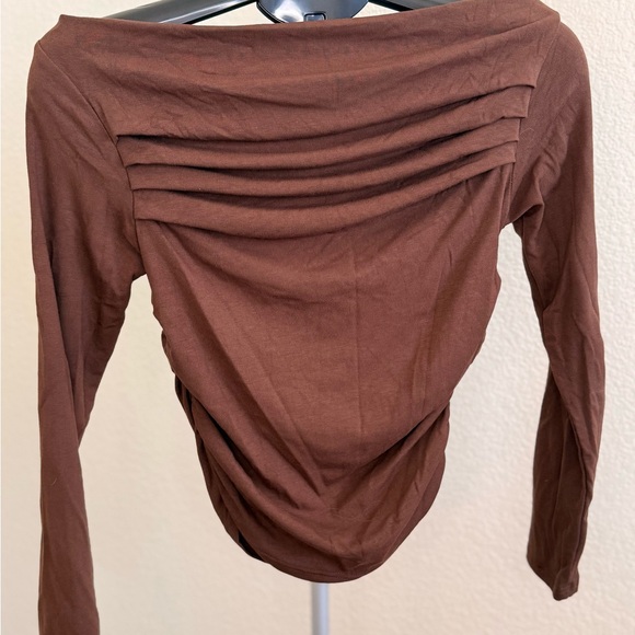 Chic Brown Long Sleeve Top - Picture 2 of 2